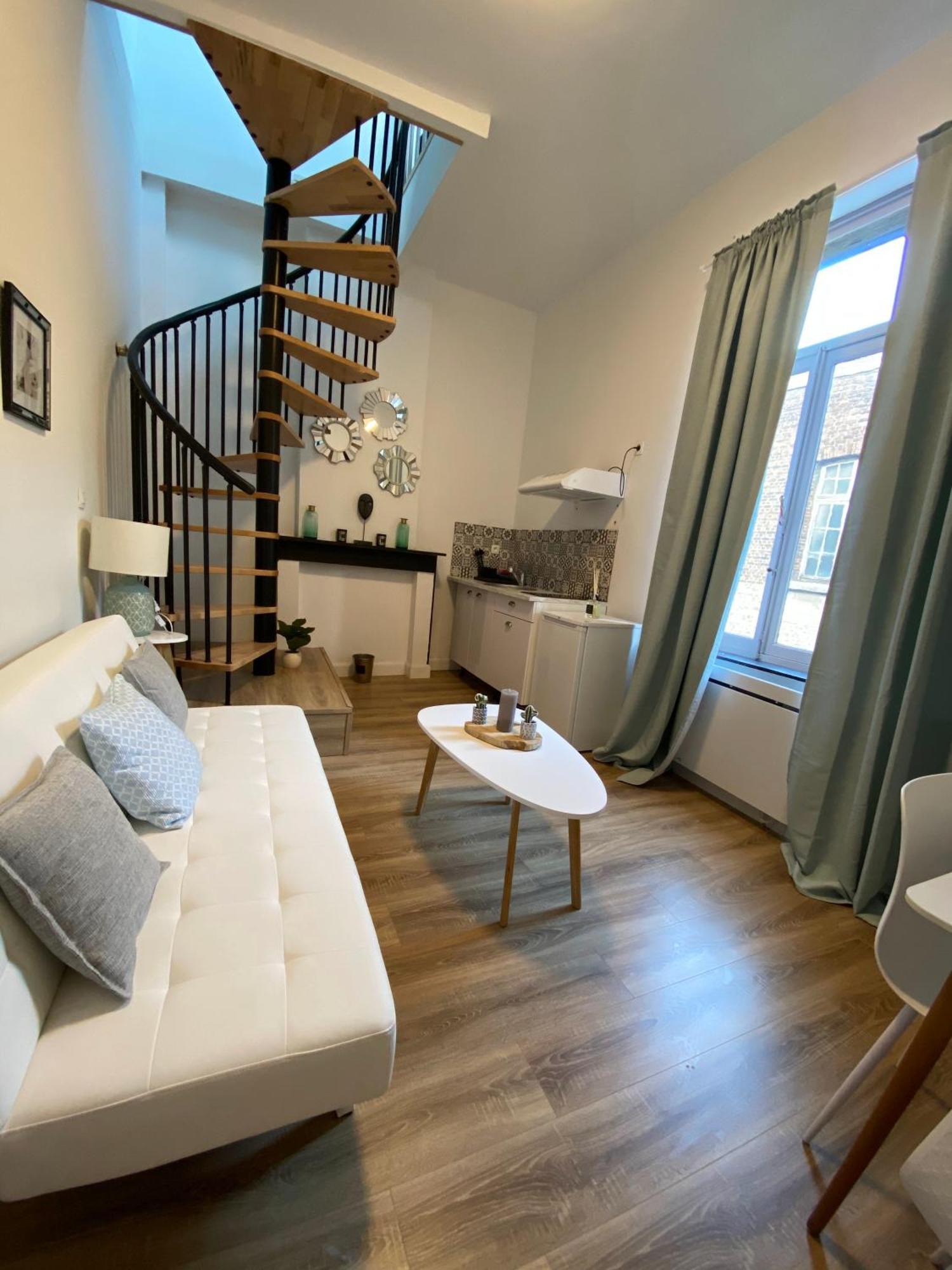 Apartement City Center Mons Exterior photo